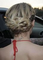 modne fryzury wieczorowe, albo na wesele,  dla kobiet uczesanie z numerem:  25